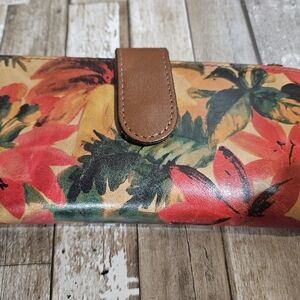 Patricia Nash wallet